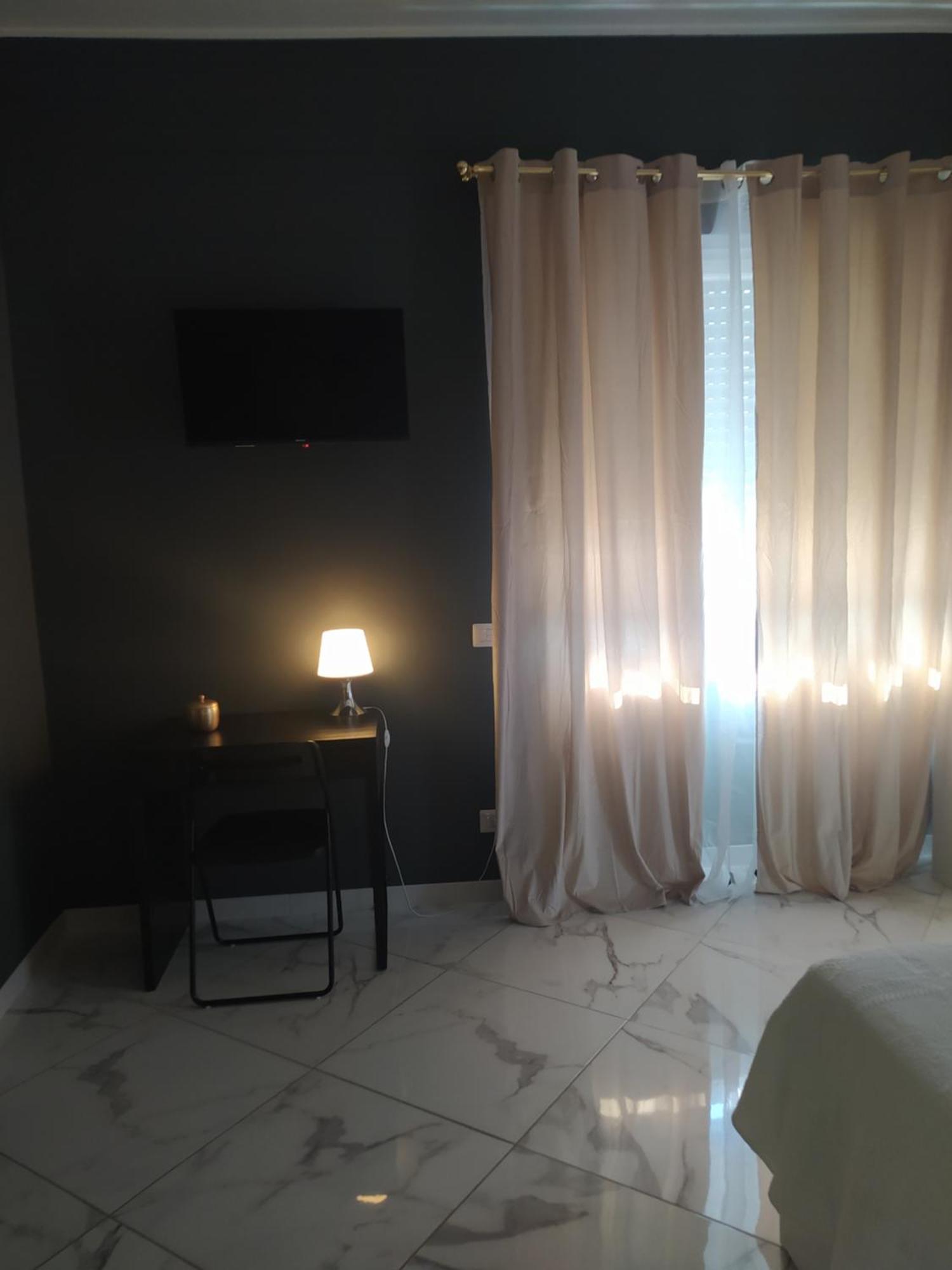 Linda'S Guest House Roma Ngoại thất bức ảnh
